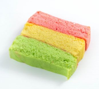 Lapis Pelangi Slice