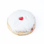 Donat Salju Strawberry